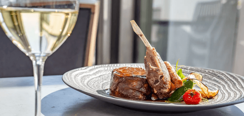 Čtyřchodové obědové menu v restauraci Ginger & Fred v Tančícím domě