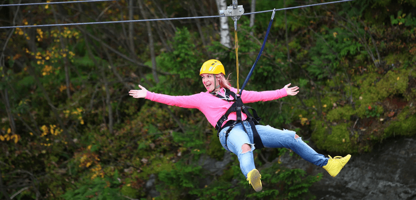 Adrenalinové zážitky: zip line u Labské přehrady i projížďka na koloběžkách
