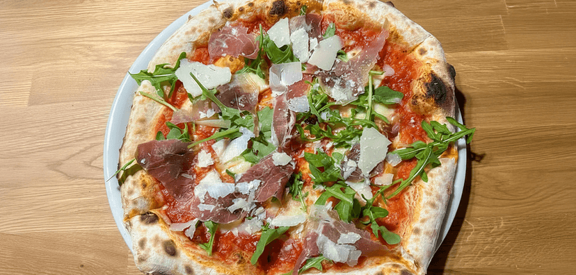 Ochutnejte Itálii: 2× pravá italská pizza o průměru 32 cm dle výběru