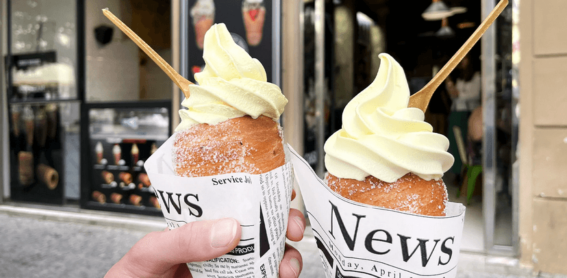 Trdelník se zmrzlinou a káva pro jednoho