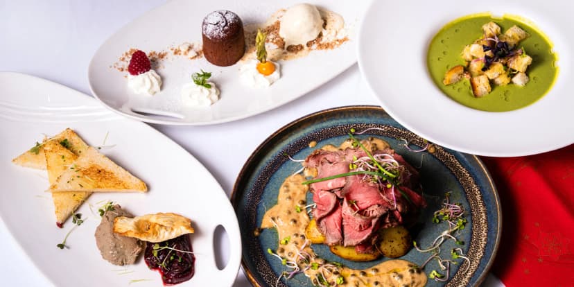 4chodové menu s proseccem pro 1-2 osoby: paštika, hráškový krém, roastbeef i fondán