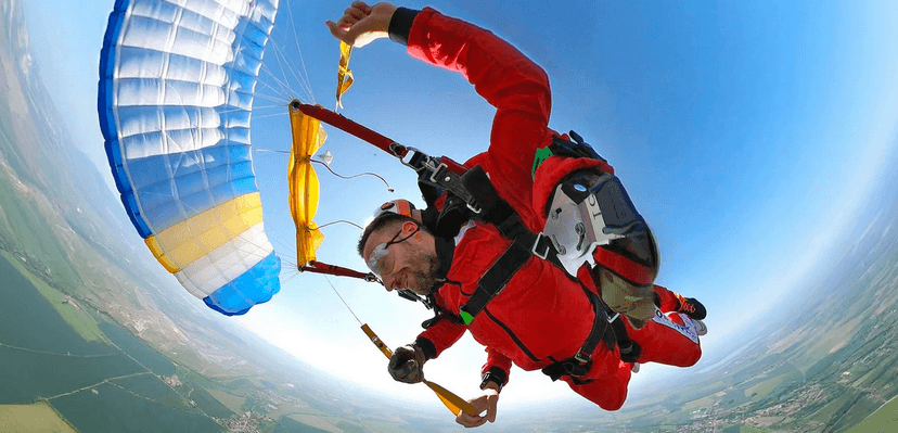 Tandemový seskok z 3000 m pro 1 osobu (bez záznamu)