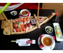 Sushi bar Made in Japan - degustační menu pro dva | esennce.cz