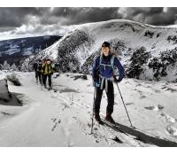 Skialpový výstup a sjezd ze Sněžky až pro 6 osob | Outdoortrip.cz