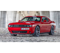 Řidičem bouráku Dodge Challenger SRT | Slevomat