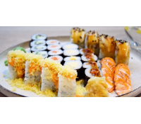 Sushi set pro 2 osoby  | Slevomat